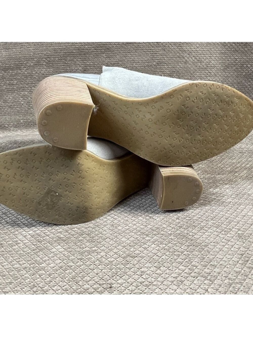 DV8 Dolce Vita Shai Women’s size 7 Grey Suede & Mixed Material Heeled Bootie EUC - Picture 14 of 16